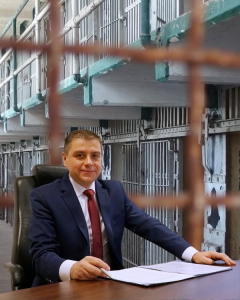 Prezydent Maj idzie do aresztu za prawo dzieci do sportu